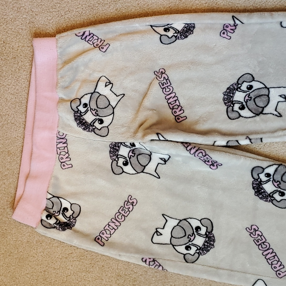 Em & Alfie Pug princess pajama pants size Large